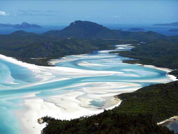 Whitehaven beach is protected by the whitsunday islands national park, and in the heart of the great barrier reef. World Tattoo Traveler Australia Whitsunday Arlie Beach And Whitehaven Beach