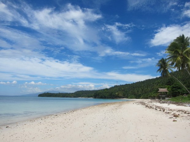 The best white sand beach in sarangani province. Travel Explore Beyond Gumasa Beach Glan Sarangani