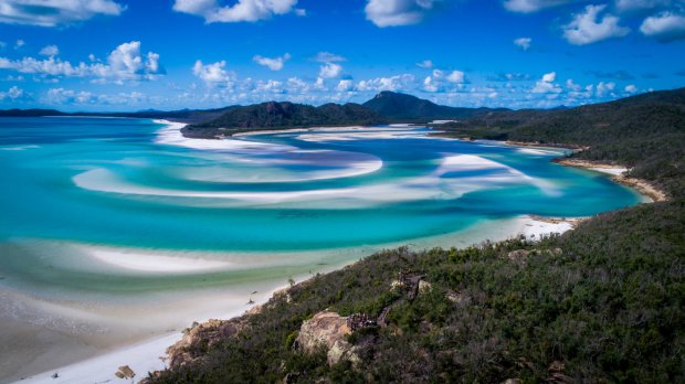 Whitsunday islands map showing the places you can anchor on a bareboat charter. The Most Amazing Bushwalks And Lookouts In The Whitsundays Luxury Yachts Whitsundays Bareboating And Crewed Luxury Charters